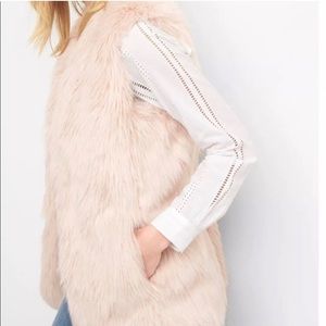 Gap Long Faux Fur Vest - Dusty Pink